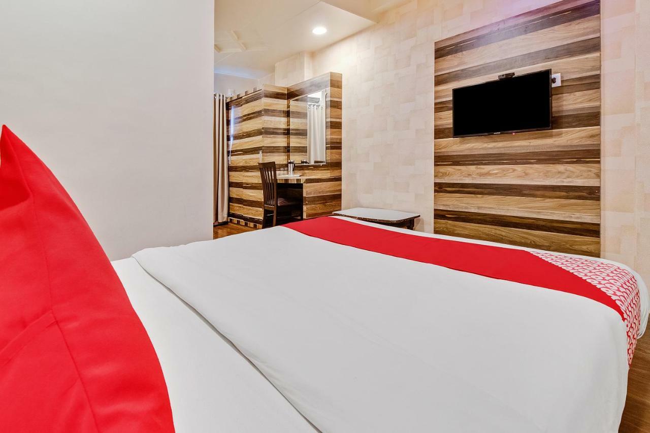 แคปิตัล โอ 47777 โฮเต็ล ลักษมีนารายณ์ Hotel ออรังกาบัด ภายนอก รูปภาพ
